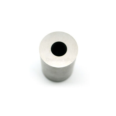 Excelente resistência ao desgaste Polidas Cimentadas Carbono de Tungstênio Punching Dies Estampagem Extrusão Moldes YG20 Grau 3000N/mm OEM