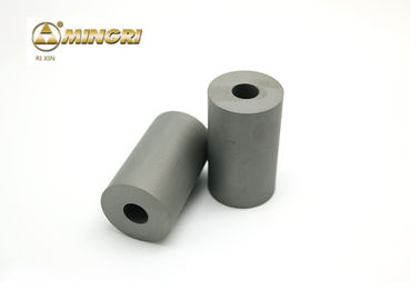 Os perfuradores do encabeçamento do parafuso do carboneto de tungstênio do trabalho feito com ferramentas da precisão do carboneto morrem componente alto da máquina da resistência do esforço
