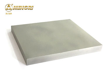 A placa/moeu 88,5 o molde 100% do carboneto de tungstênio de HRA YM11 /cutting parte a placa para cortar o metal
