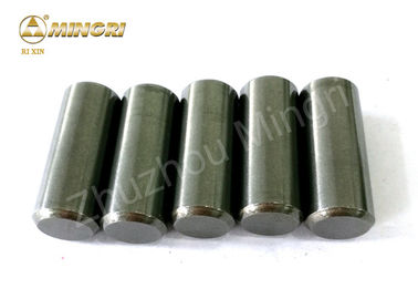 Parafuso prisioneiro de superfície moído/de lustro do carboneto de tungstênio fixa para a imprensa de moedura do rolo de HPGR